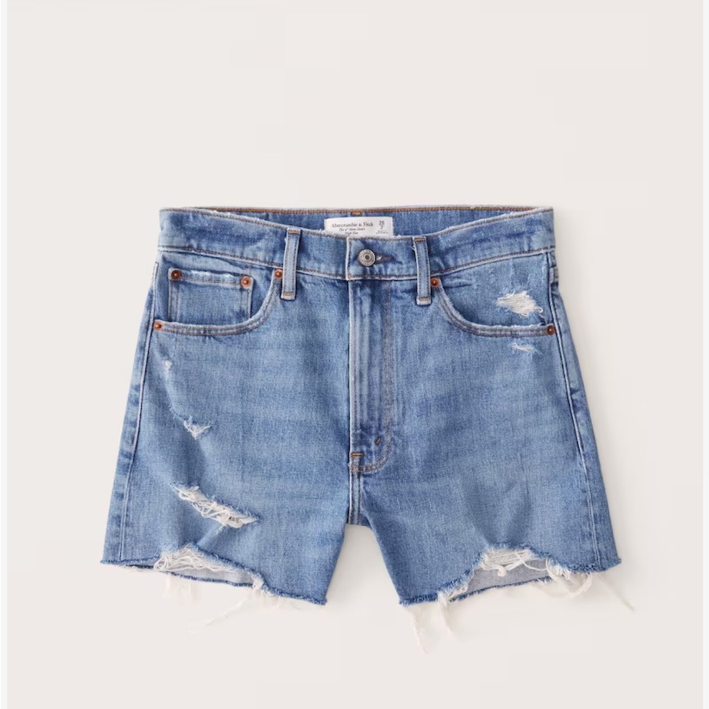 High rise 4’ mom short